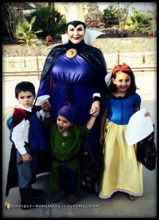 Disfraz de Halloween de la familia Blancanieves de Disney