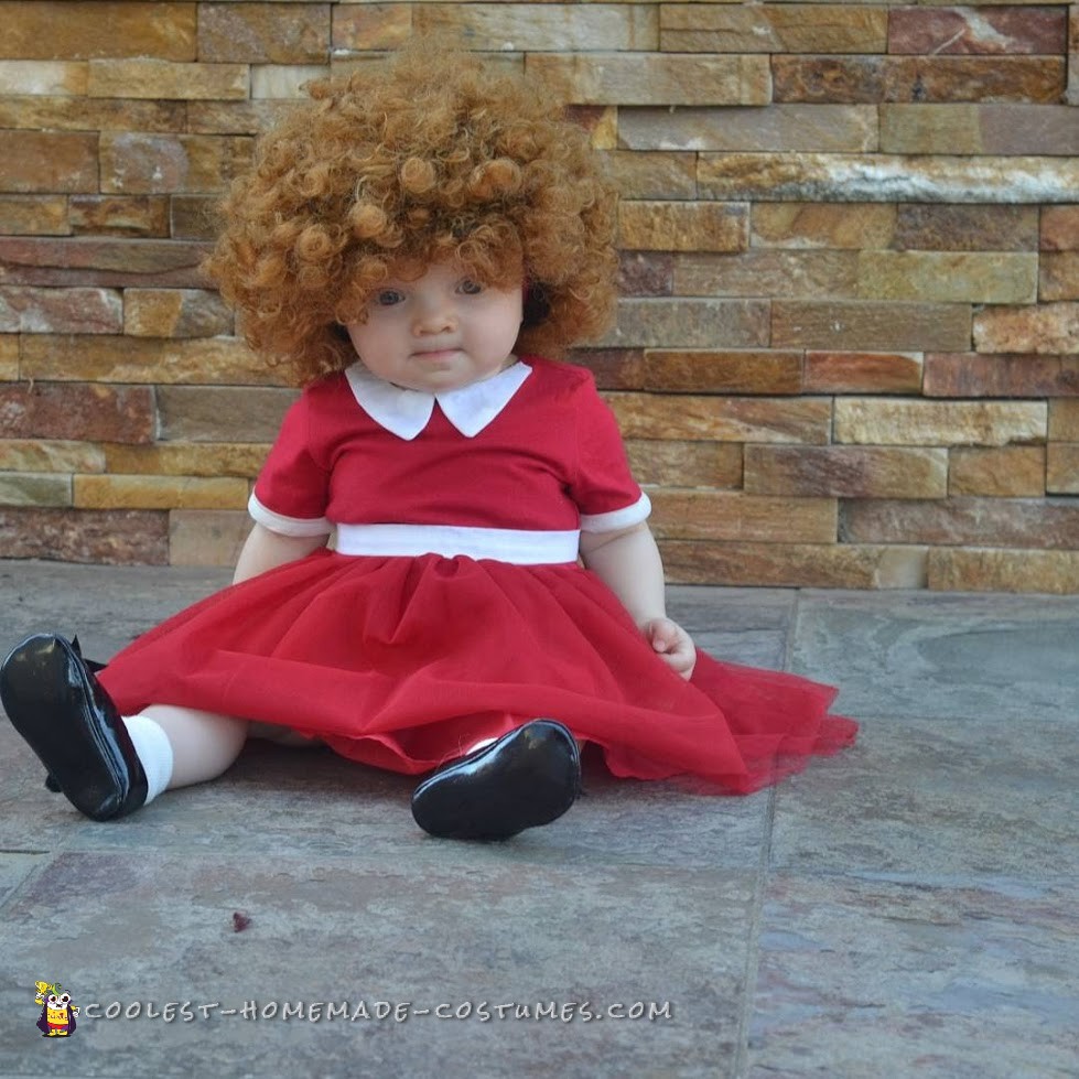 Disfraz de Annie de la huerfanita fácil y rápido para niño