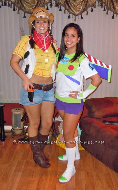 Disfraz de mujer para pareja de Buzz Lightyear y Woody