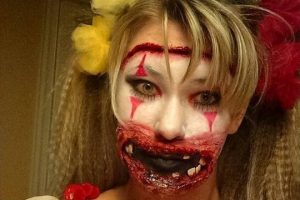 Disfraz y maquillaje Twisty the Clown de American Horror Story