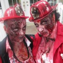Horripilantes disfraces de zombies hechos por ti mismo para una pareja