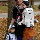 Portador de cohetes y disfraz de astronauta de Halloween