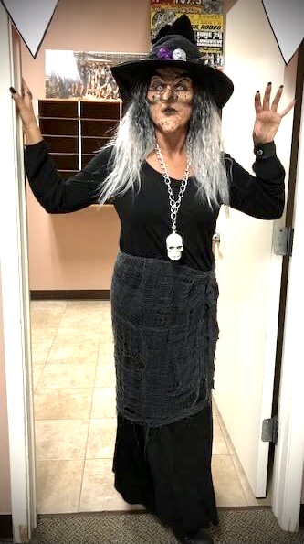 ¿Quién es esta bruja?