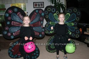 Geniales disfraces caseros de mariposas para gemelas