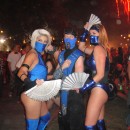 Disfraz de Halloween hecho en casa de la princesa Kitana Mortal Kombat