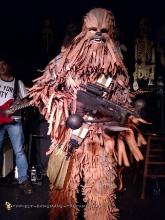 Genial disfraz de Piñata Chewbacca