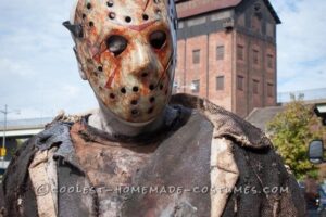 Aterrador disfraz casero de Jason Voorhees de Freddy vs. Jason