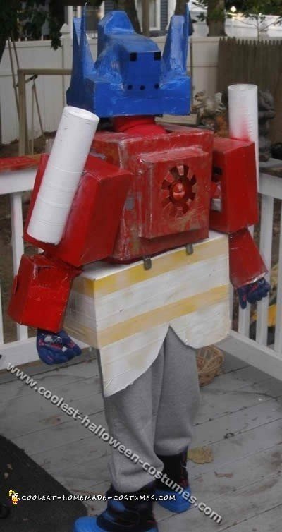 Disfraz de Optimus Prime Transformers para Halloween