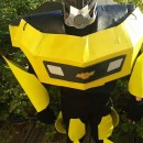 Genial disfraz de transformer Bumblebee para niño