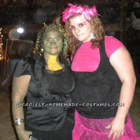 Oye, me vestí de Medusa en 2010.  Solo sabía que quería ser Medusa el mayor tiempo posible... Pero estoy arruinado como una broma.  Así que se me ocurrió