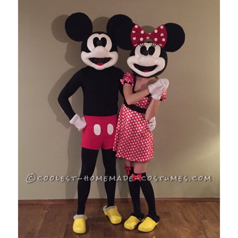 Disfraz vintage de Mickey y Minnie Mouse