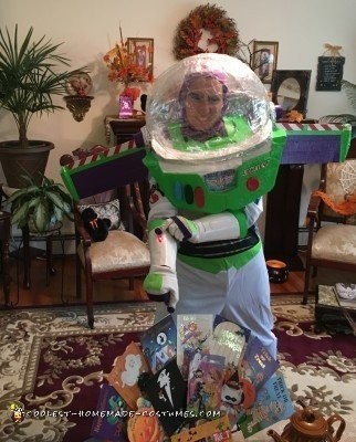 El mejor disfraz DIY de Buzz Lightyear