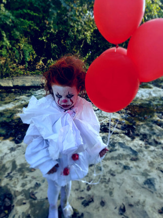 El disfraz de Pennywise DIY más lindo que jamás hayas visto