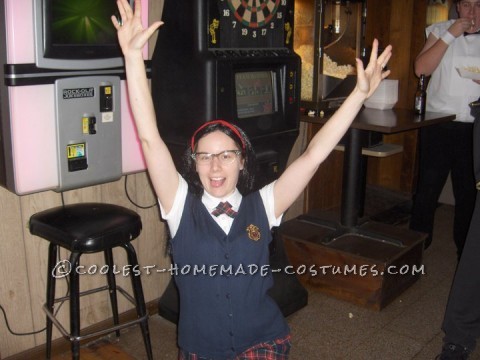 Fuimos como miembros del elenco de Saturday Night Live.  Los trajes de Mary Katherine Gallagher y Chippendale Dancer están hechos a mano.  Tiendas de segunda mano f