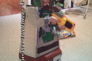 Genial idea casera de disfraz de Boba Fett de LEGO