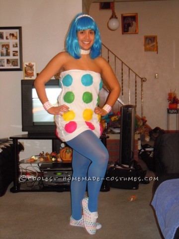 2010 fue uno de los mejores años de Katy Perry, así que pensé por qué no divertirme un poco en Halloween.  Decidí usar un outfit de ella California