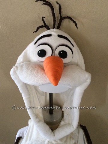 El disfraz de muñeco de nieve de Olaf casero más genial para niños