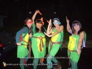 Disfraz de grupo de tortugas ninjas mutantes adolescentes hecho en casa