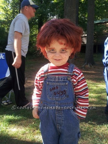 El pequeño disfraz de bebé Chucky que ganó la competencia