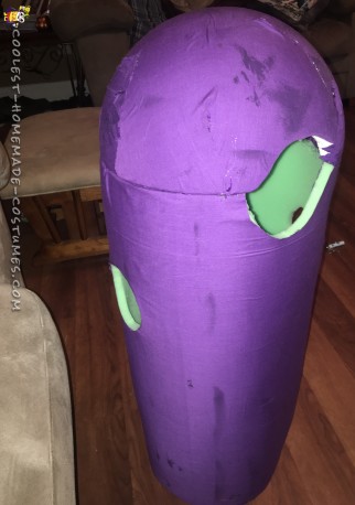 Disfraz de minion morado malvado hecho a mano