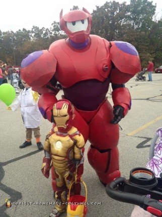 Impresionante traje de espuma Baymax