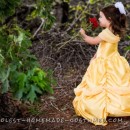 Impresionante disfraz de Halloween DIY de Disney: belleza amarilla