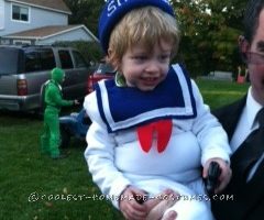 El disfraz más lindo para un niño de marshmallow Stay Puft