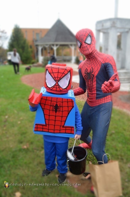 ¡Posando con el Hombre Araña! 