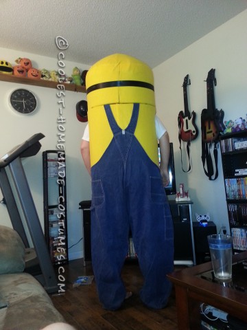 El disfraz de Halloween de Stuart the Minion más genial hecho a mano