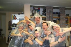 Genial disfraz de grupo Zoltan Bubble-Wrap