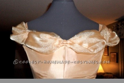 Belle Ball Gown hecho a mano 1756 (La Bella y la Bestia)