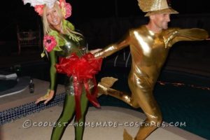 FTD Florist y su Ramo de Flores Traje a Juego