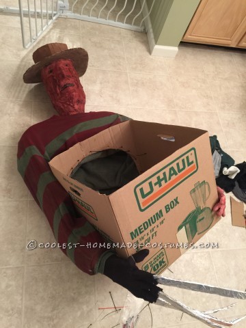Genial disfraz de víctima de ilusión de Freddy Krueger