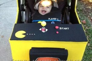 La mejor idea de disfraz de cochecito: Baby Pac Man Arcade