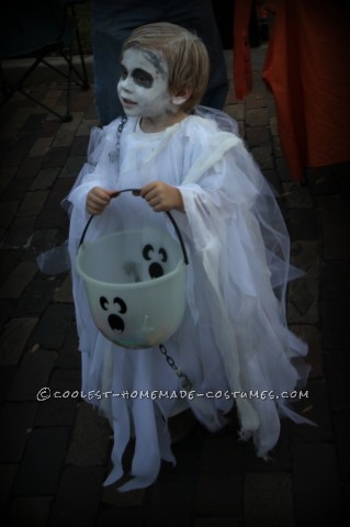 Disfraz de fantasma espeluznante de Halloween para niño