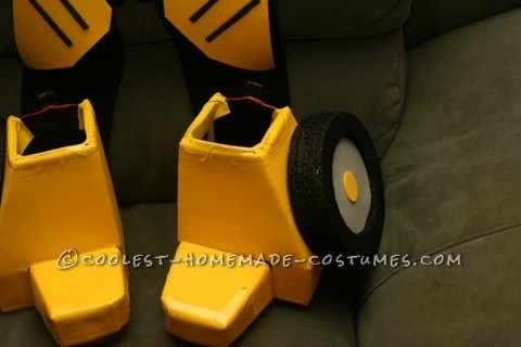 Genial disfraz de Autobot Bumblebee para niños con sus propias manos