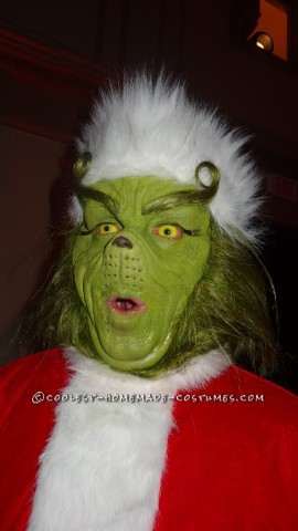 Traje genial para un par de Grinch y Martha May