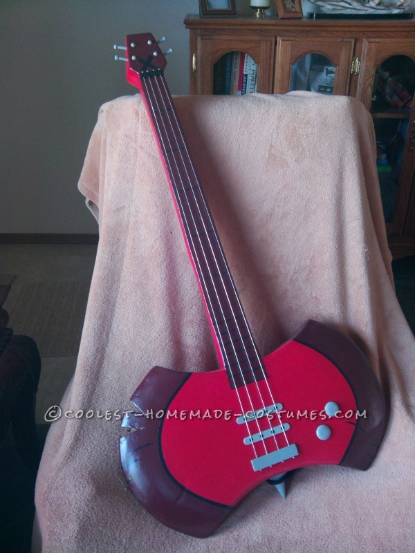 Accesorios Bass Axe y Blood Sword