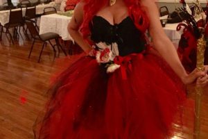 Disfraz de reina de corazones de cuento de hadas para Halloween