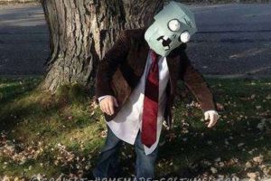 plantas contra  Zombies Flag Disfraz de Zombie: ¡Quiero CEREBRO!