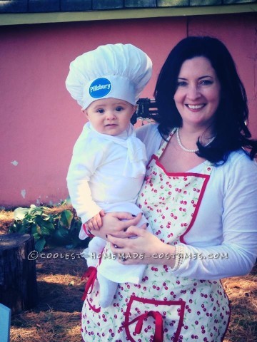 Lindo disfraz de Pillsbury Doughboy Baby (y Baker Mom)