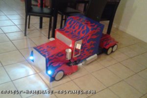 Increíble disfraz de transformador Optimus Prime