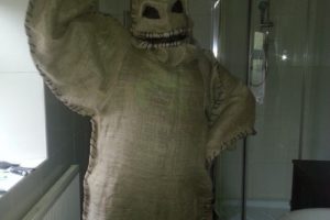 Genial disfraz de Pesadilla antes de Navidad: Oogie Boogie