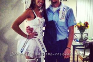 Sexy traje de cartero y dama de honor por correo