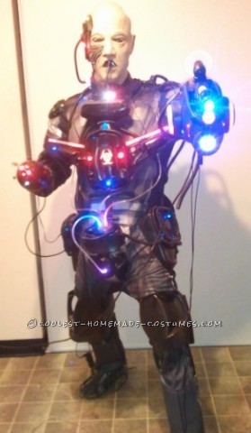 Traje de Locutus Borg (Cyborg) basado en Star Trek