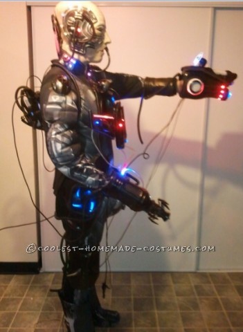 Traje de Locutus Borg (Cyborg) basado en Star Trek