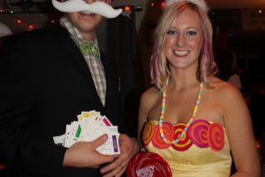 Idea original de disfraz de pareja: Mr. Monopoly y Princess Lolly de Candy Land