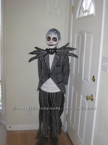 Disfraz casero de Halloween de Jack Skellington para niño