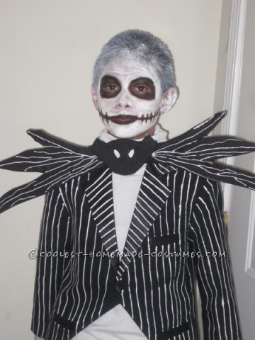 Disfraz casero de Halloween de Jack Skellington para niño