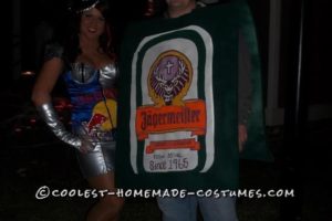 Genial traje casero de Jager Bomb para parejas